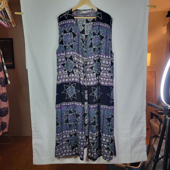 90s Vintage Stars Patterned Sleeveless Dress - Picture 3 of 14